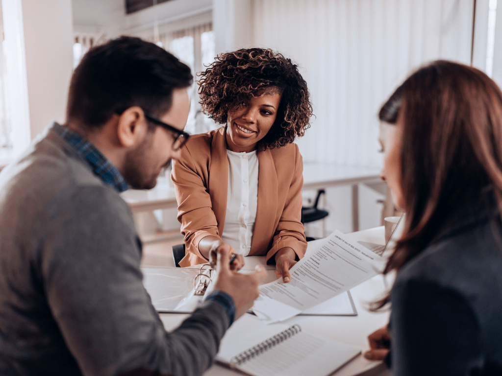Image Depicting why a companies will require employees to sign a contract or agreement 
